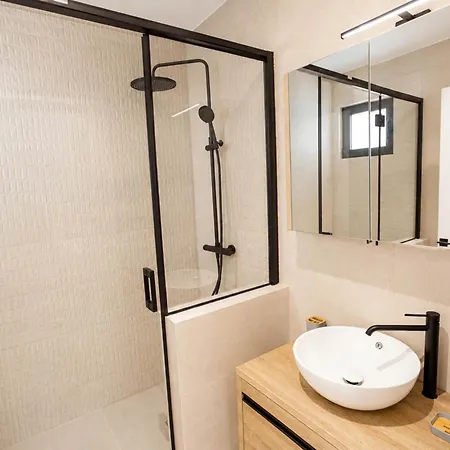 Mediterra Jasper Fm By Holidaykeys Apartman *
